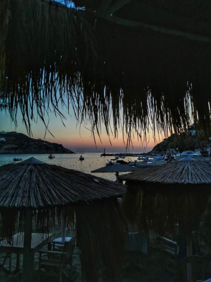 Venerdi Libero Villa Kini Buitenkant foto
