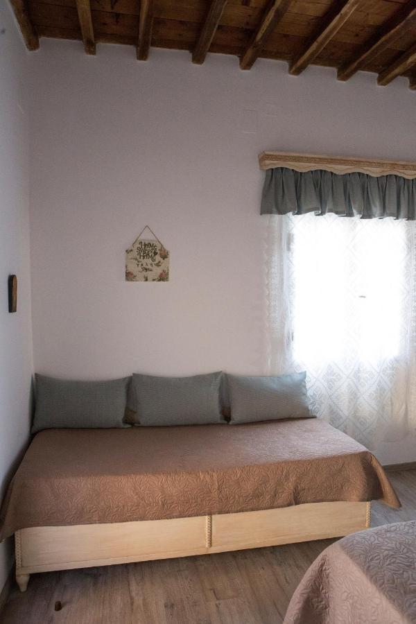 Venerdi Libero Villa Kini Buitenkant foto